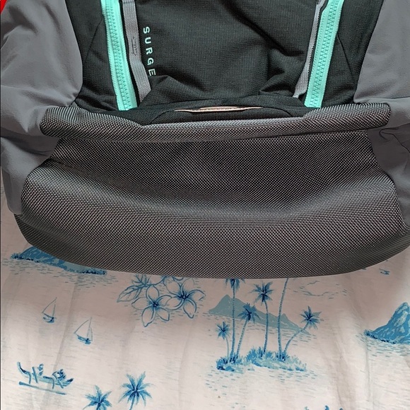 The North Face Womens Surge Backpack Grey - Picture 7 of 10